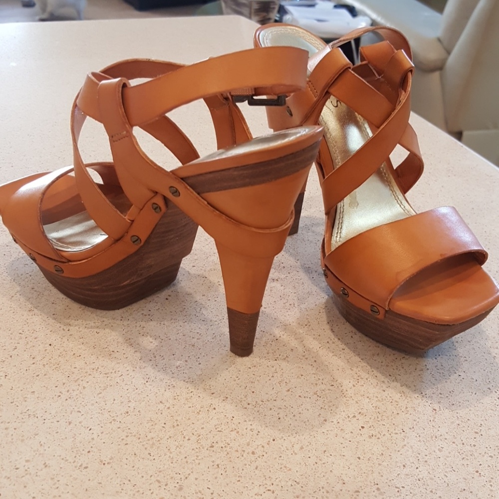 Bakers Platform sandals